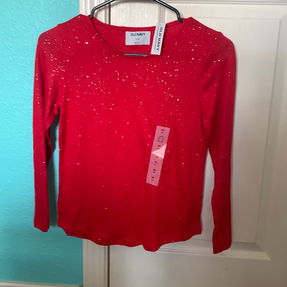 Brand-new Old Navy long sleeve shirt - size 8 M - Medium - color red not worn